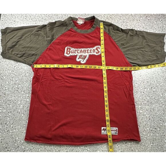 Y2K Tampa Bay Buccaneers Sewn On Patch Red Large T-shirt XL - Picture 2 of 7